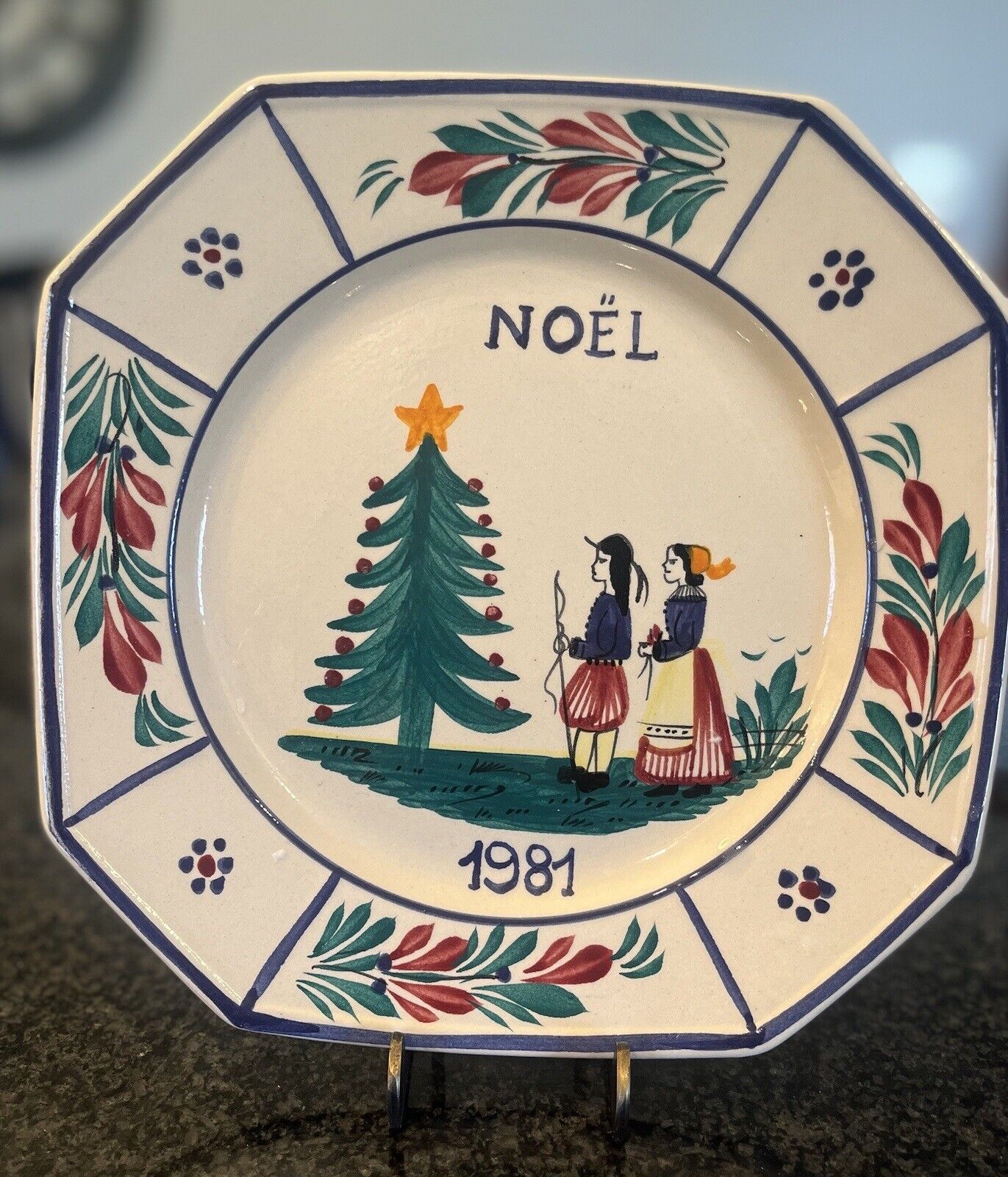 VTG HB Quimper 1981 Christmas Plate Noel Hand Painted, Signed & #\'d  2682/9500