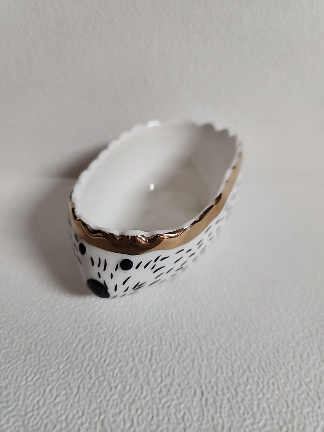 Porcelain White & Gold Hedgehog  Porcupine 3.75\