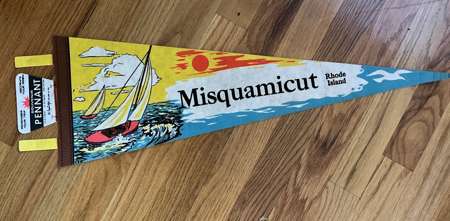 Vintage Misquamicut Westerly Rhode Island Souvenir  Felt Pennant