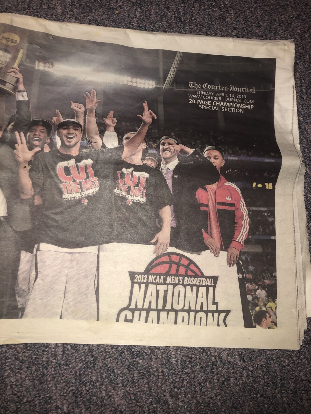 The Courier-Journal Louisville Basketball Newspaper NCAA Champs 2013 Cut The Net