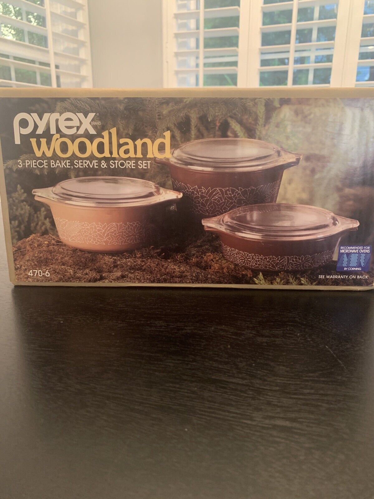 Pyrex Woodland Bake Serve & Store Set 470-6 Corning Vintage with original box.