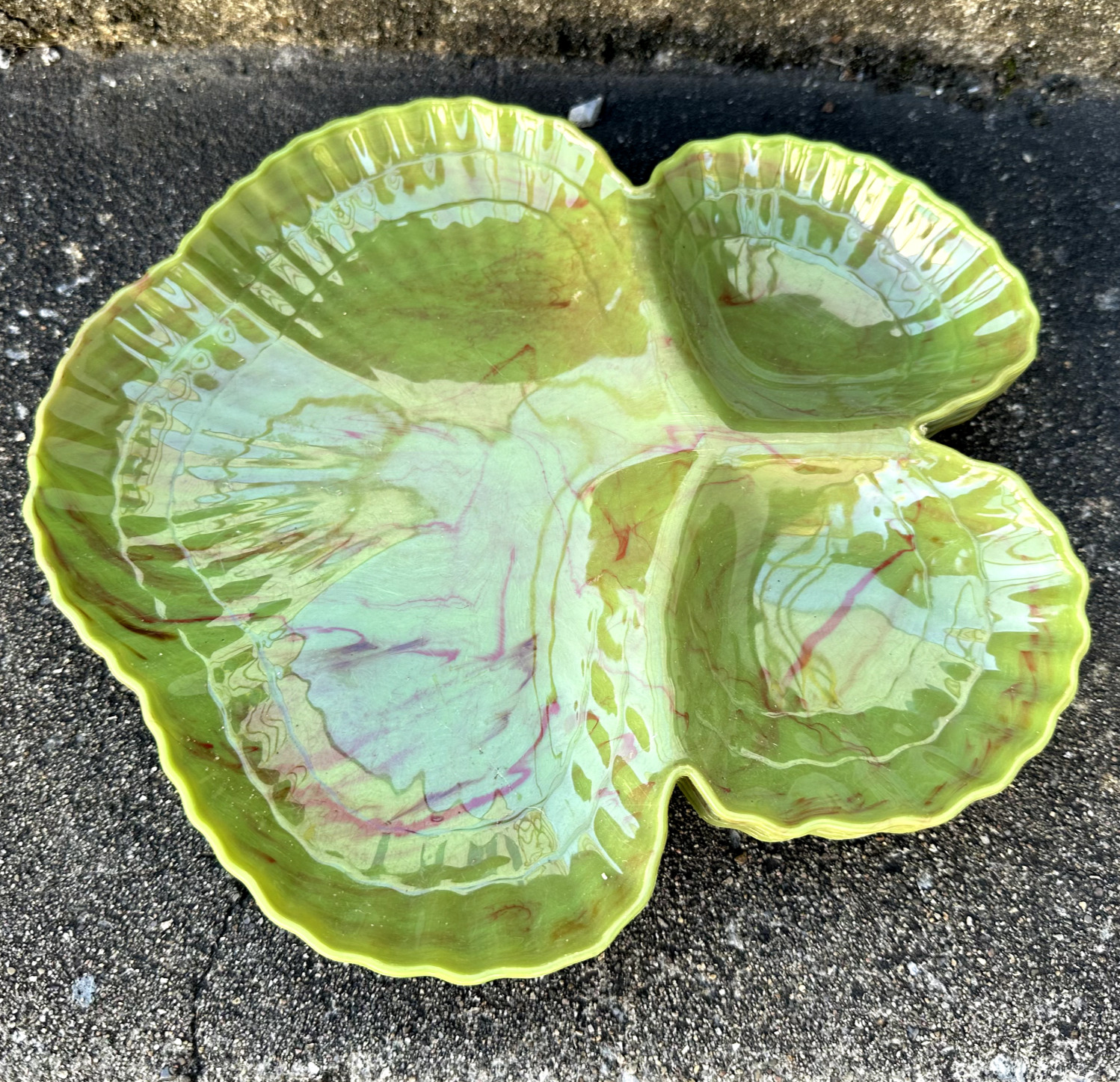 Clamshell Oyster Plates 1970s Avocado~ Set of (4)  10