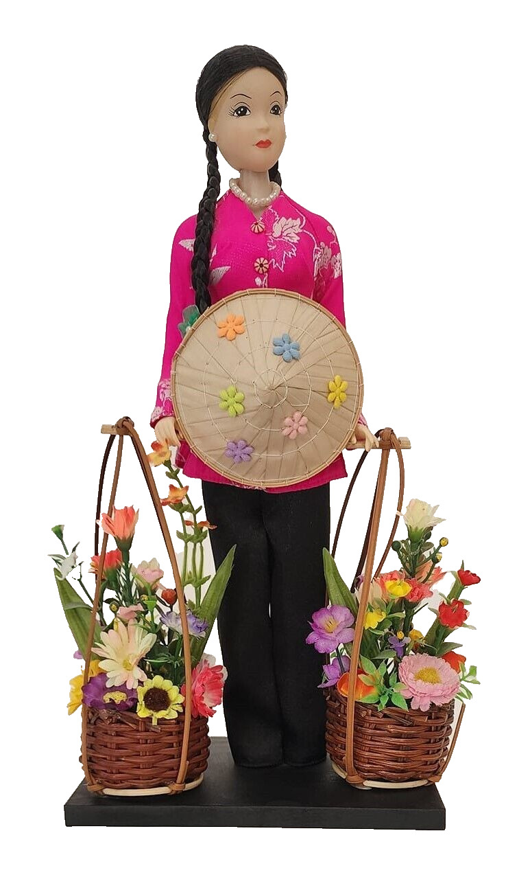 Vintage Handmade Vietnamese Hoang Kim Bup Be Doll Accessories Flowers Baskets