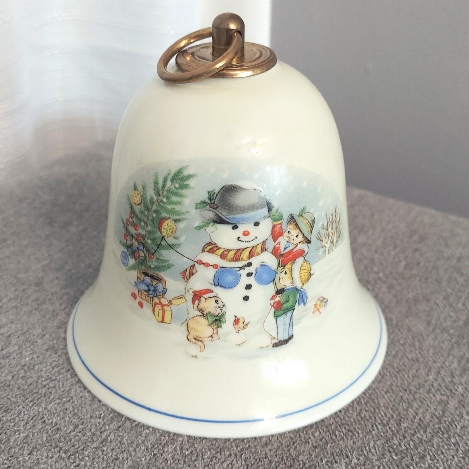 Vintage Konitz Musical Christmas Bell Plays White Christmas Porcelain Germany