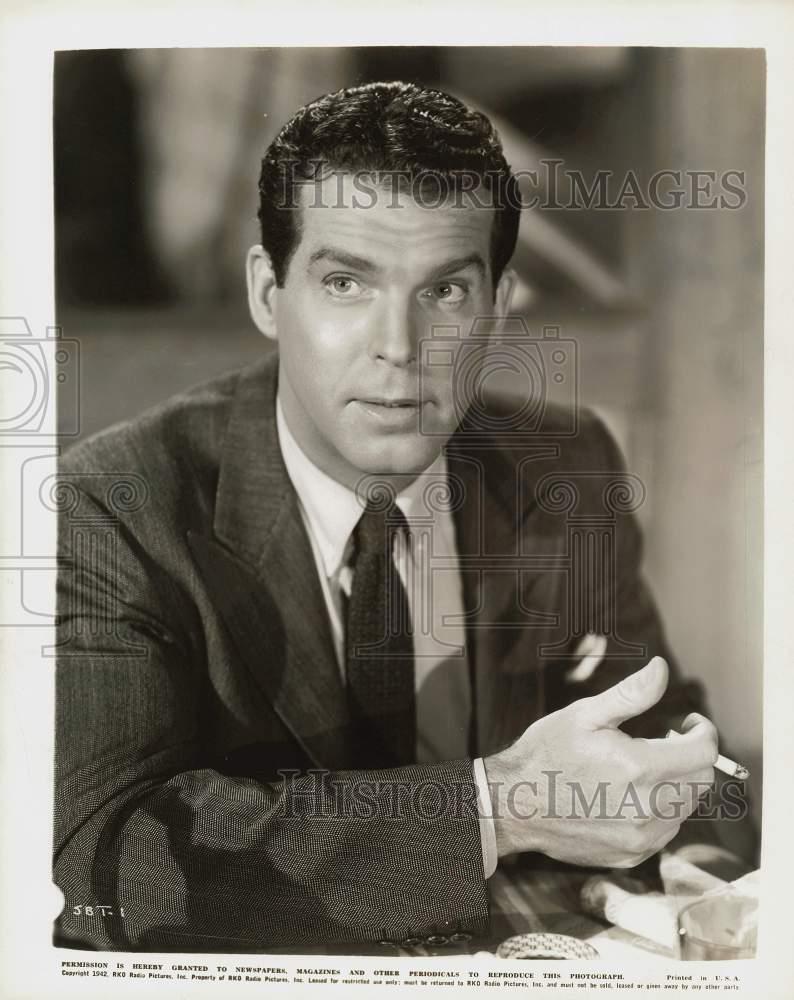 1942 Press Photo American Actor Fred MacMurray - kfx23905