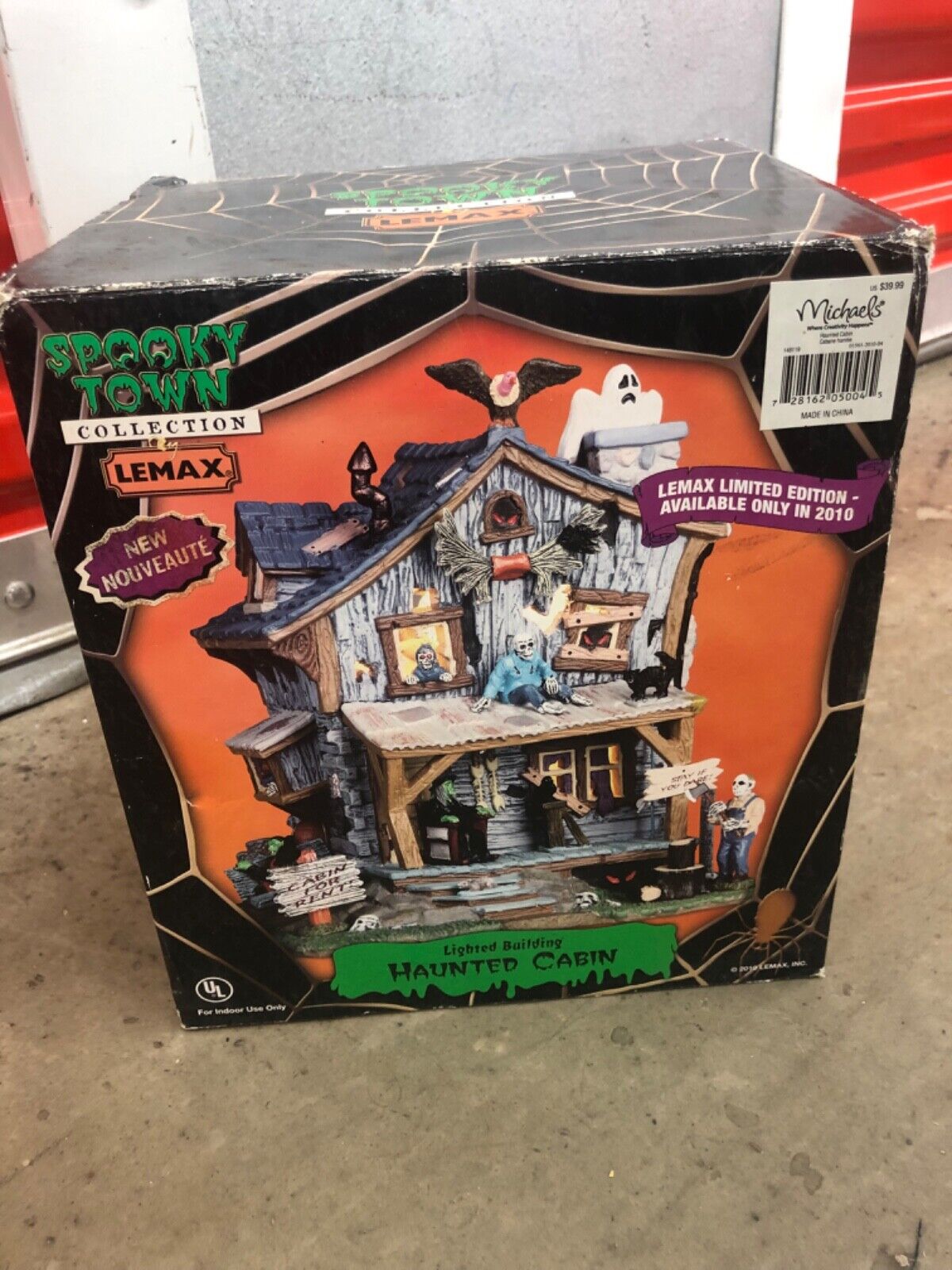 NEW 2010 RARE Lemax Limited Edition Halloween Spooky Town Haunted Cabin Lighted