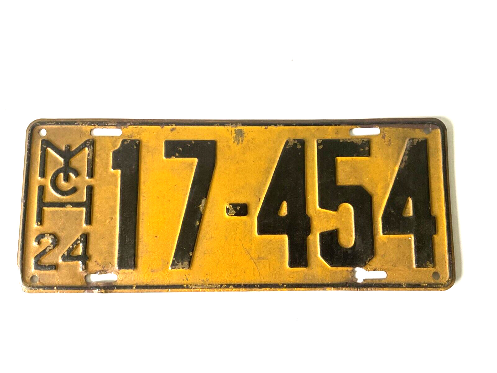 Rare Lower DIGIT 1924 MICHIGAN License Plate ALL ORIGINAL