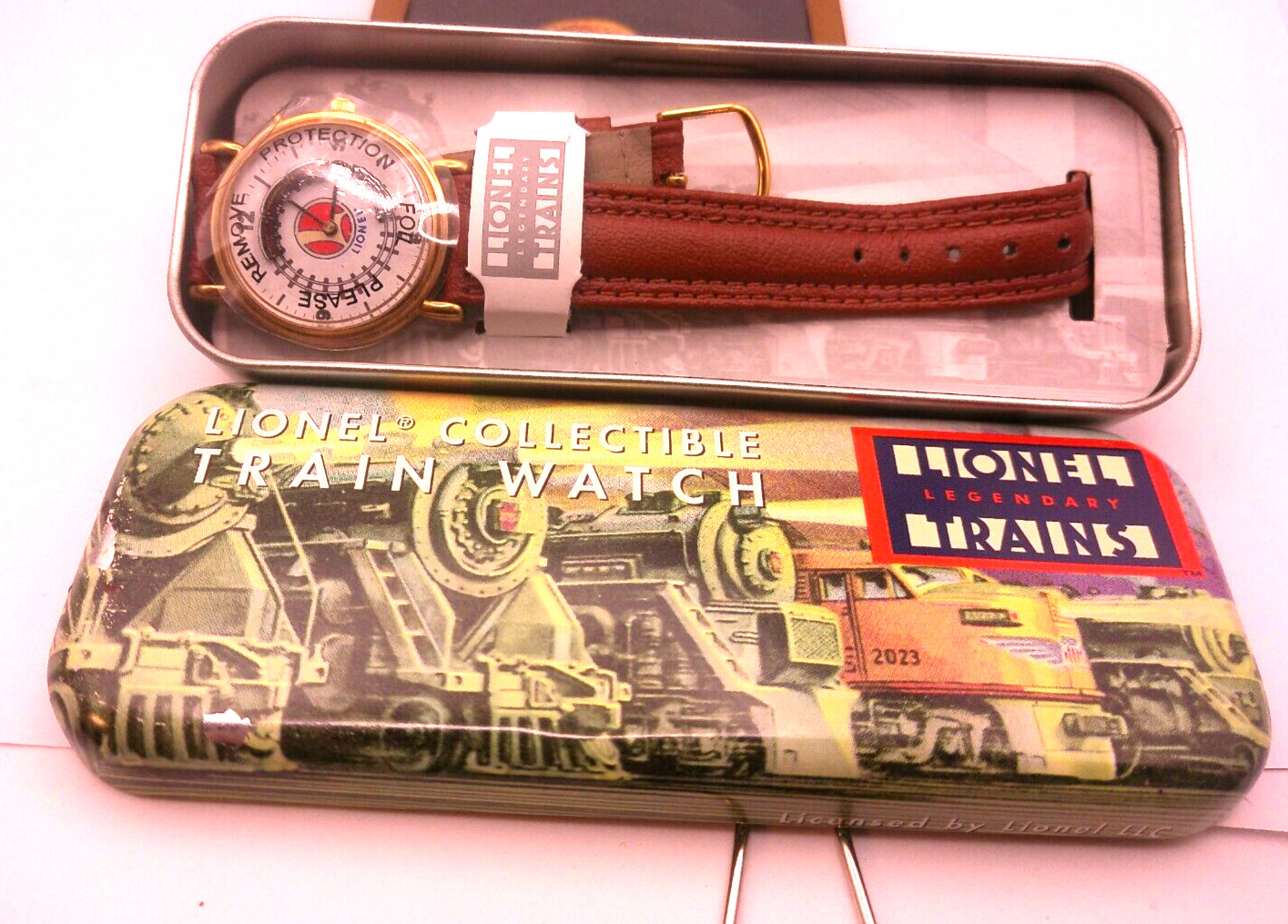 Vintage LIONEL Collectible Train Watch New In Box