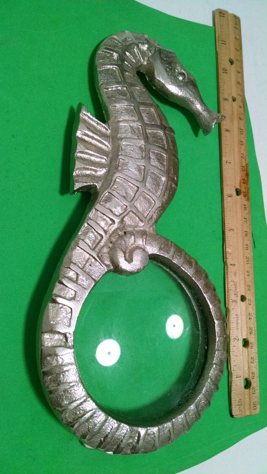 Silver Tone Figural Seahorse Magnifying Glass Cast Aluminum 10x5x1\