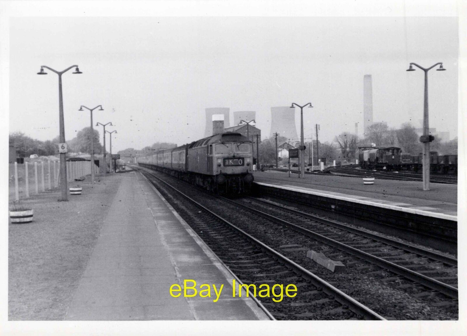 Photo Railway Class 47 passenger train arriving at Didcot c1970\'s