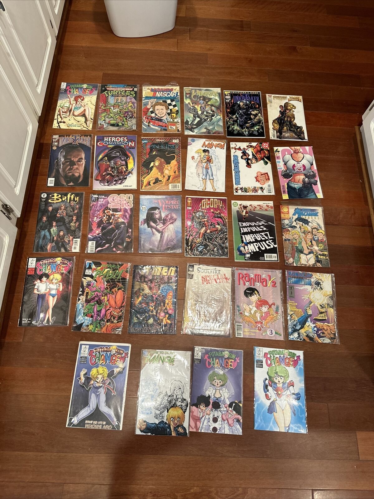 Comic Books Lot Of 29 