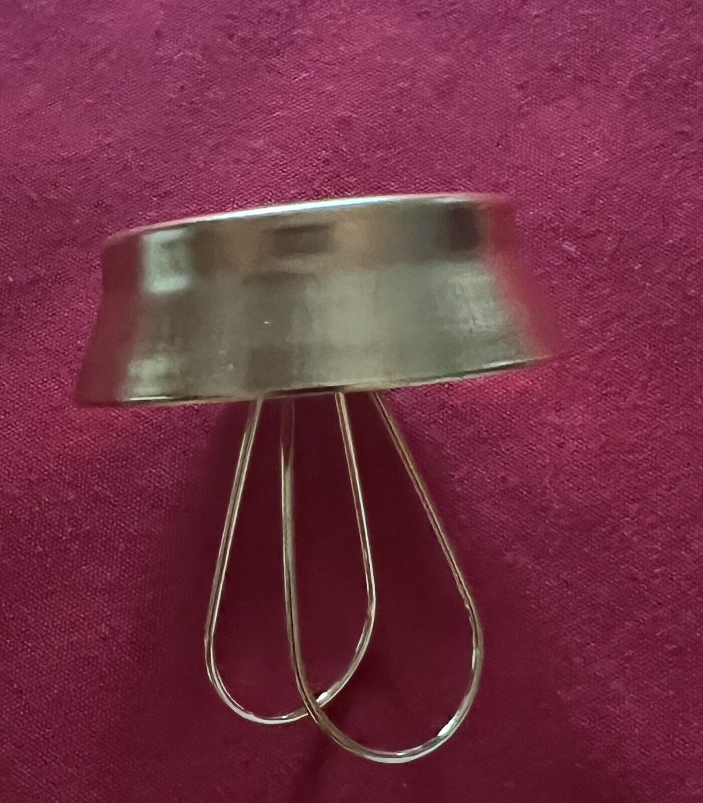 Mackenzie Childs follower clip for vintage paper lampshades 