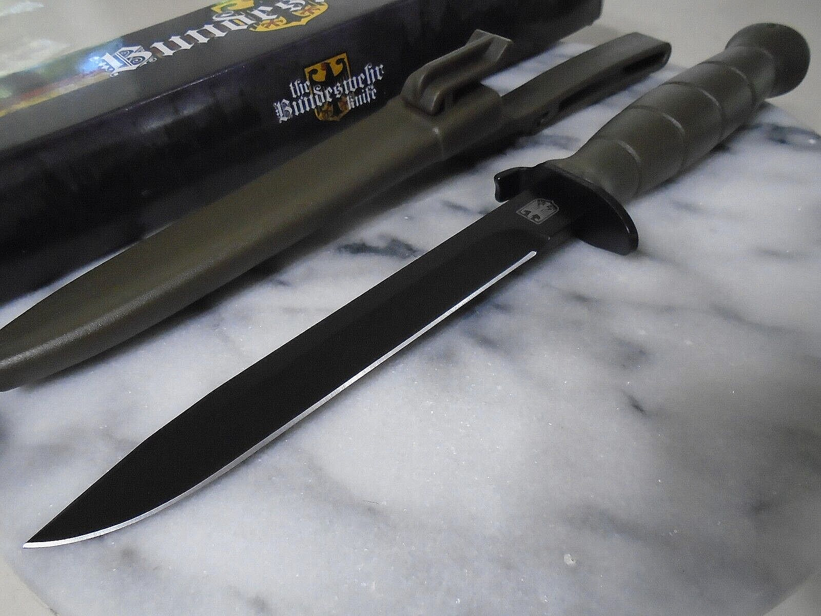 Bundeswehr German Military Combat Dagger Knife Fixed Blade Locking Sheath Green