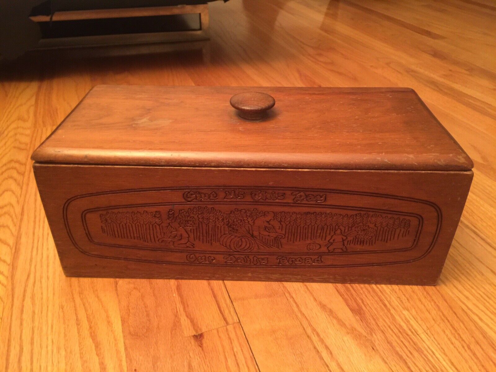 Antique Primative Rustic Wooden Bread Box 