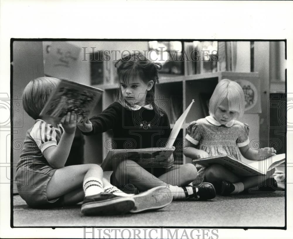 1983 Press Photo Hathaway Brown Pre-School Students - cvb29536