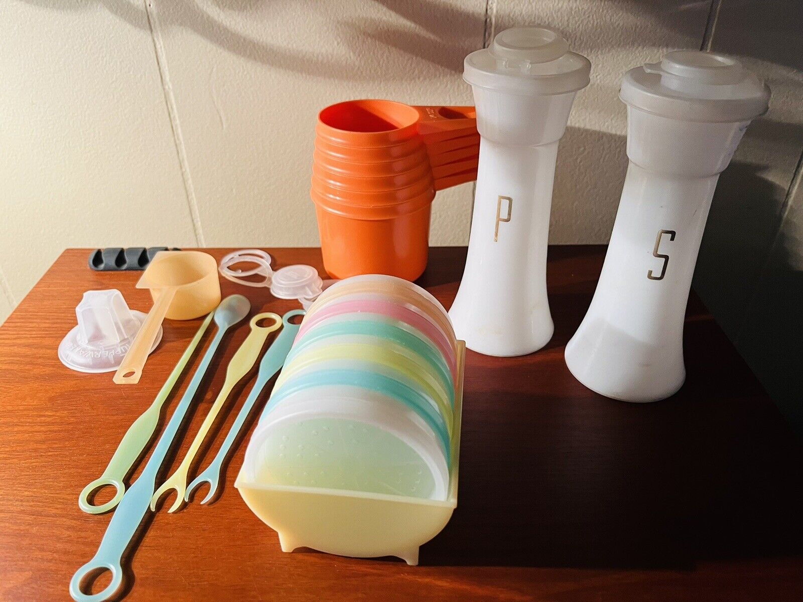 Vintage Lot Of Tupperware, Coasters, Salt/Pepper Shakers, Measuring Cups & Misc