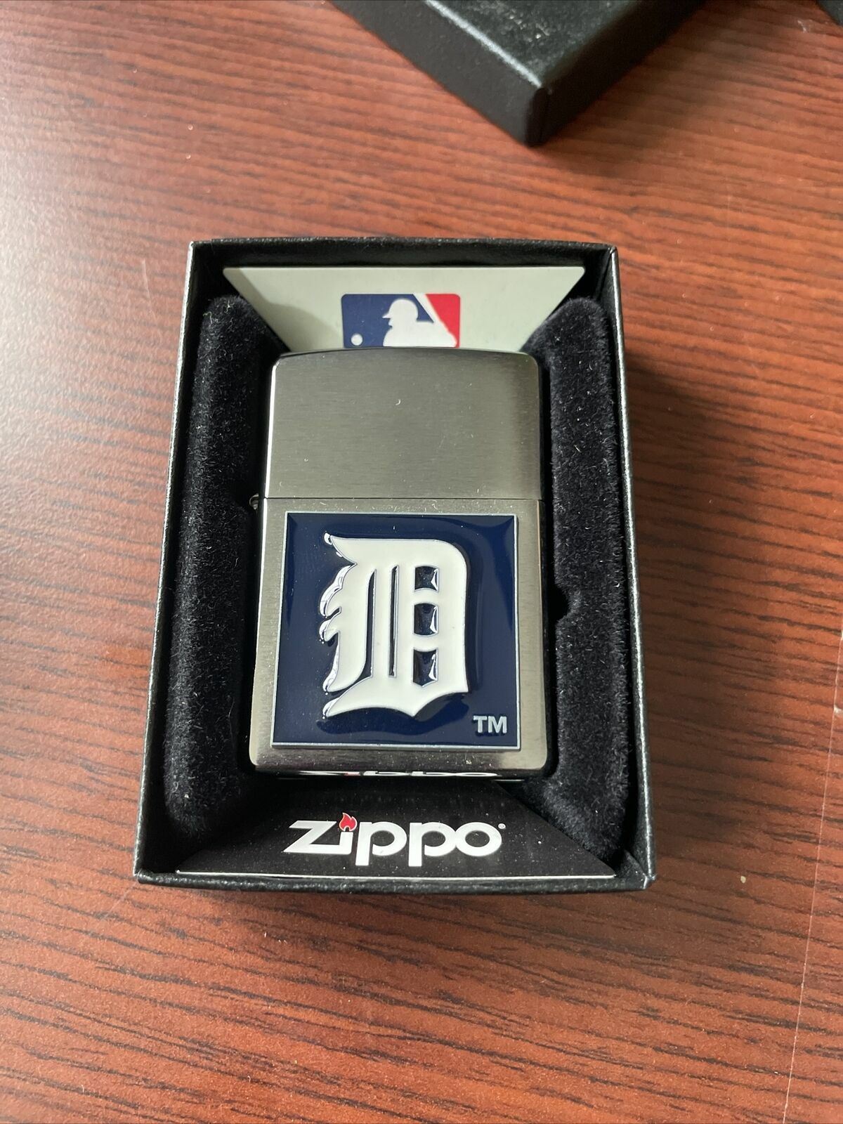 Zippo Lighter: Rare Retired 2015 Detroit Tigers MLB Enameled Emblem