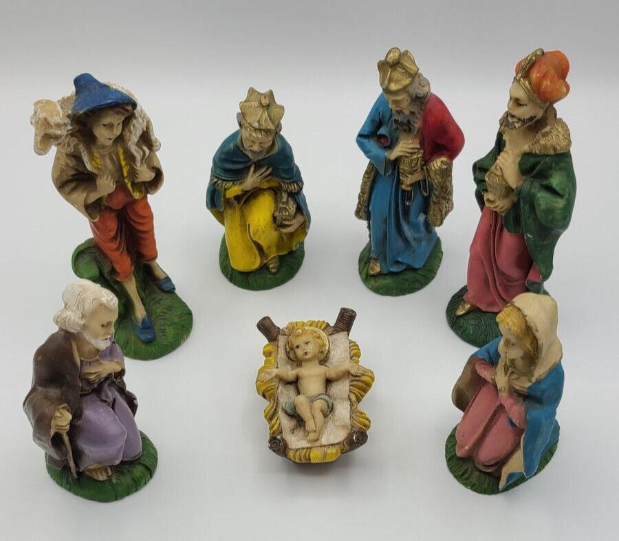 Vintage 7 Piece Italian Nativity Christmas Manger Scene Figures Made In Italy