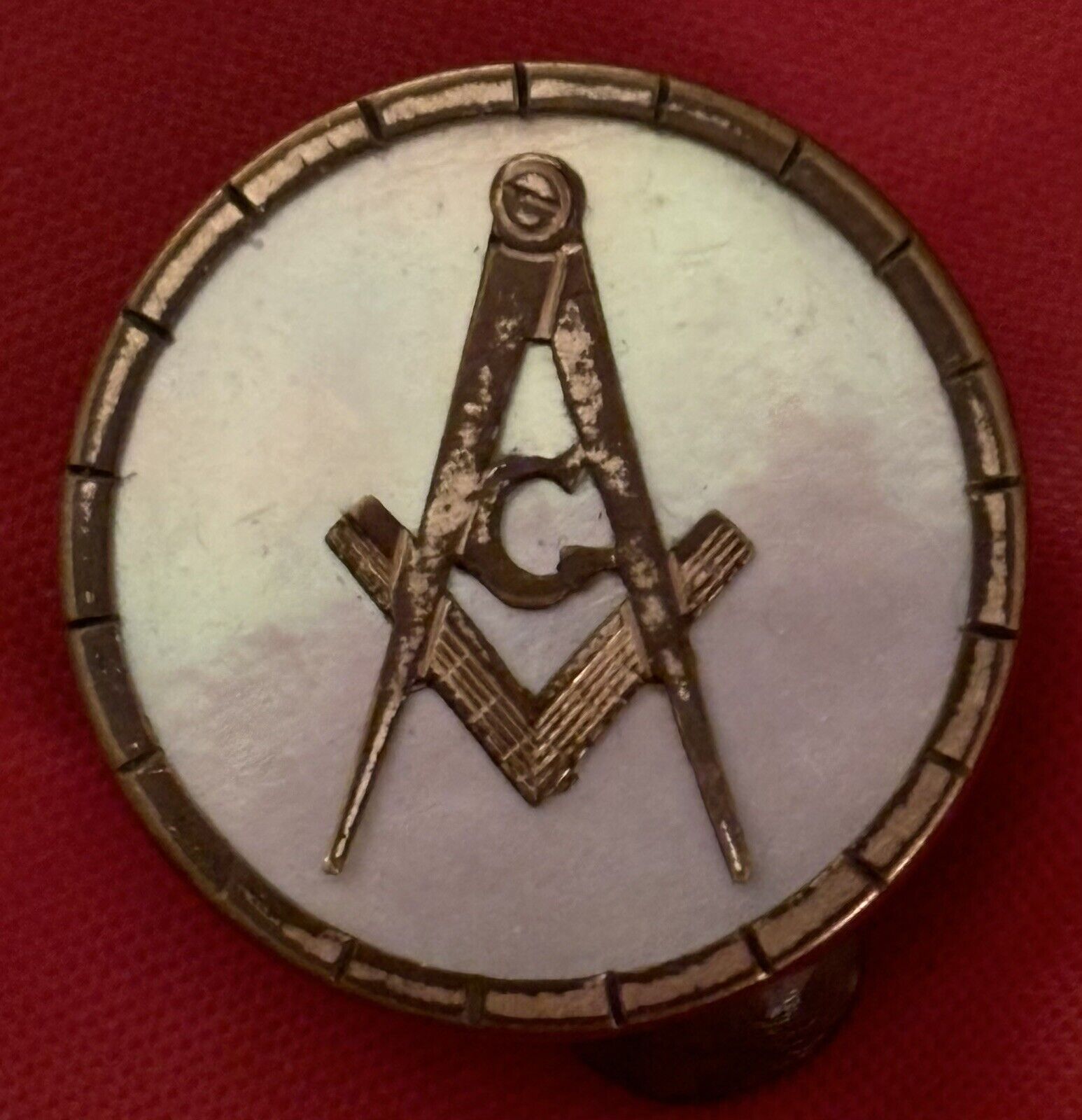 ANTIQUE 1884 PATENT MASONIC COMPASS LAPEL PIN CUFFLINK MOTHER OF PEARL GOLD TONE