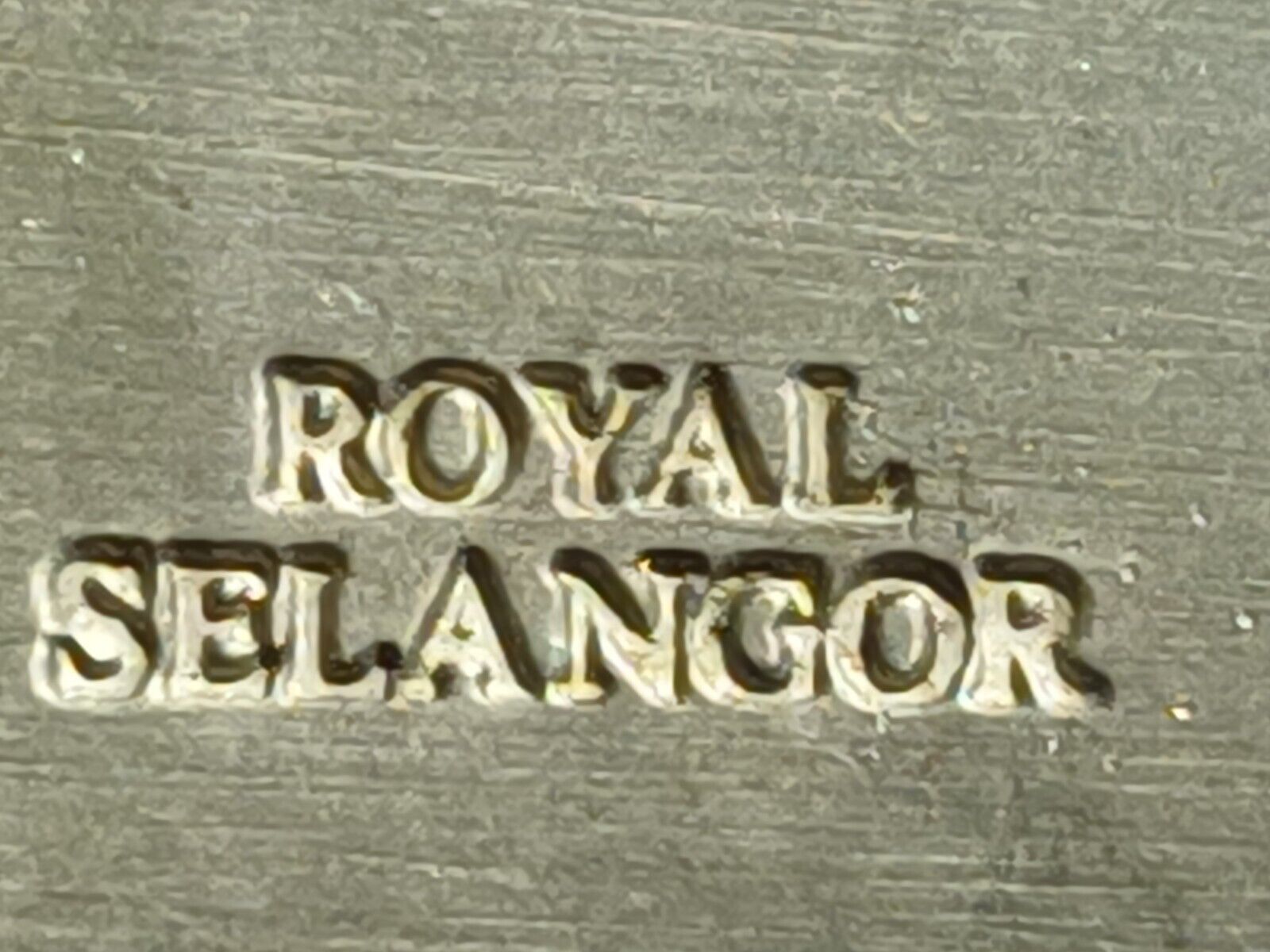 Rare Vintage Royal Selangor Pewter Hip Flask - Golf Clubs on face, Golf Ball Cap
