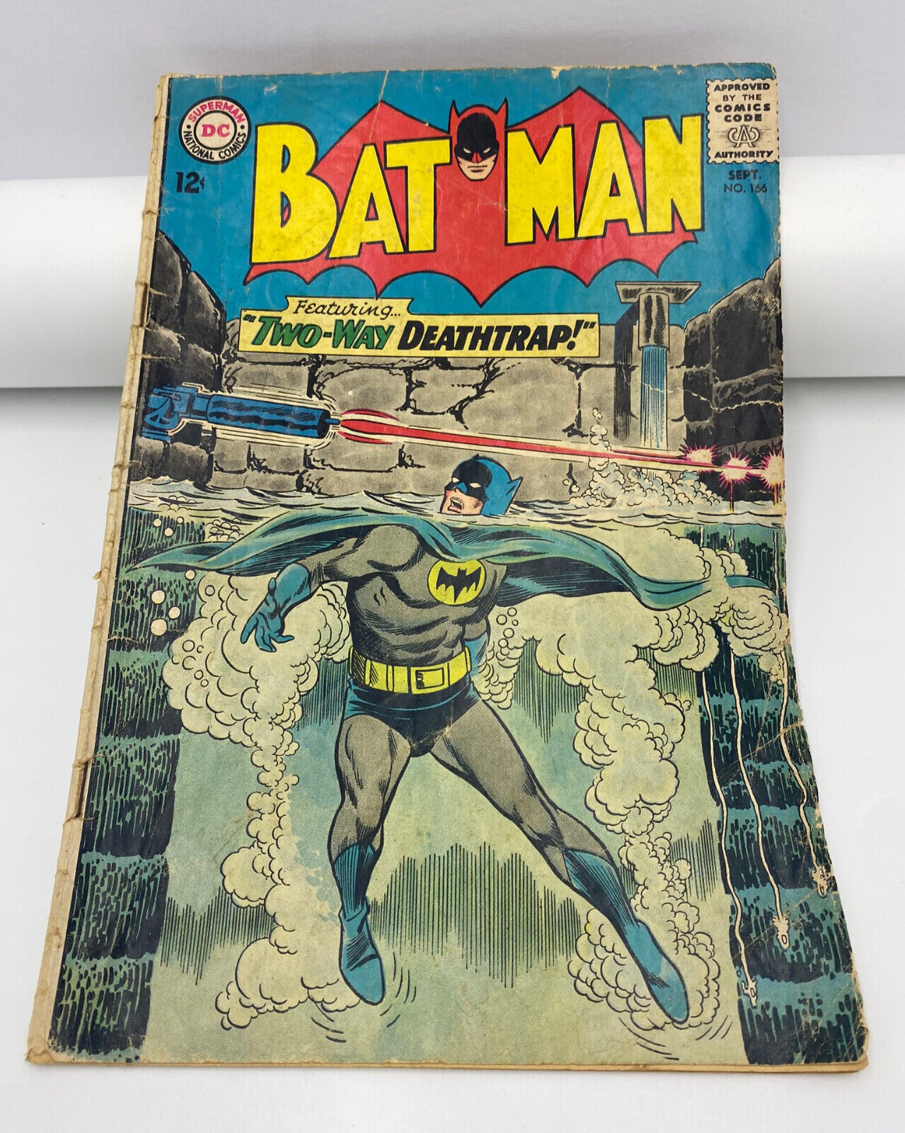 Batman #166 (DC Comics, 1964) Two-Way Deathtrap Silver Age Classic Good Cond