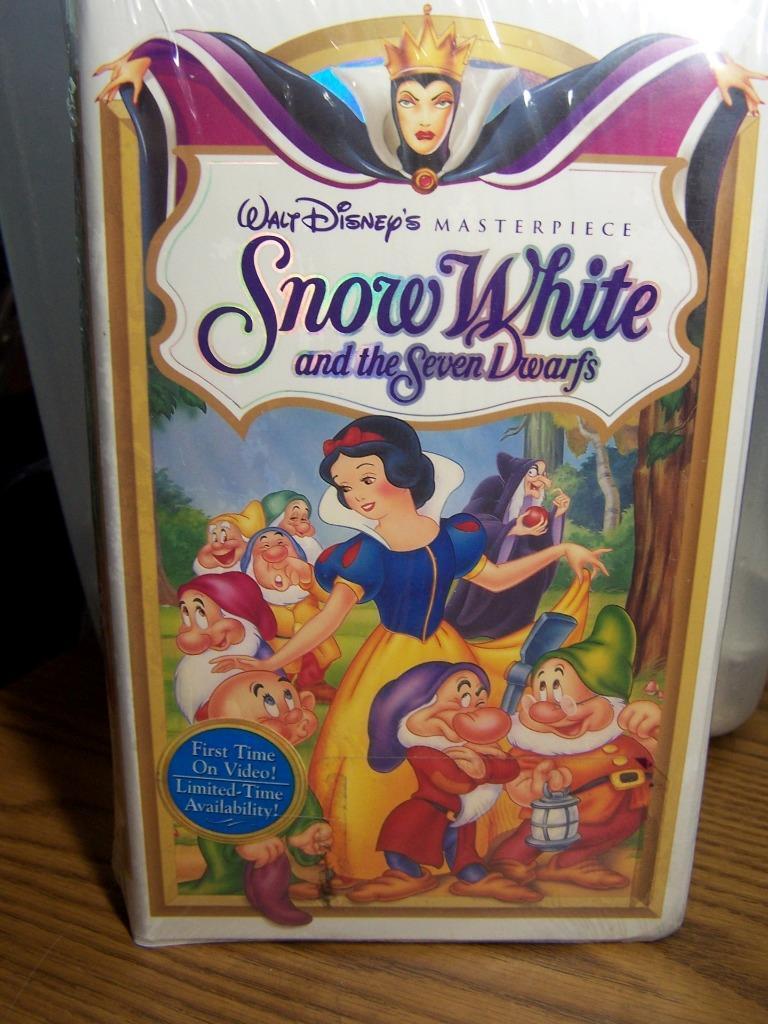 RARE Sealed SNOW WHITE AND THE SEVEN DWARFS Walt Disney's Masterpiece NOS