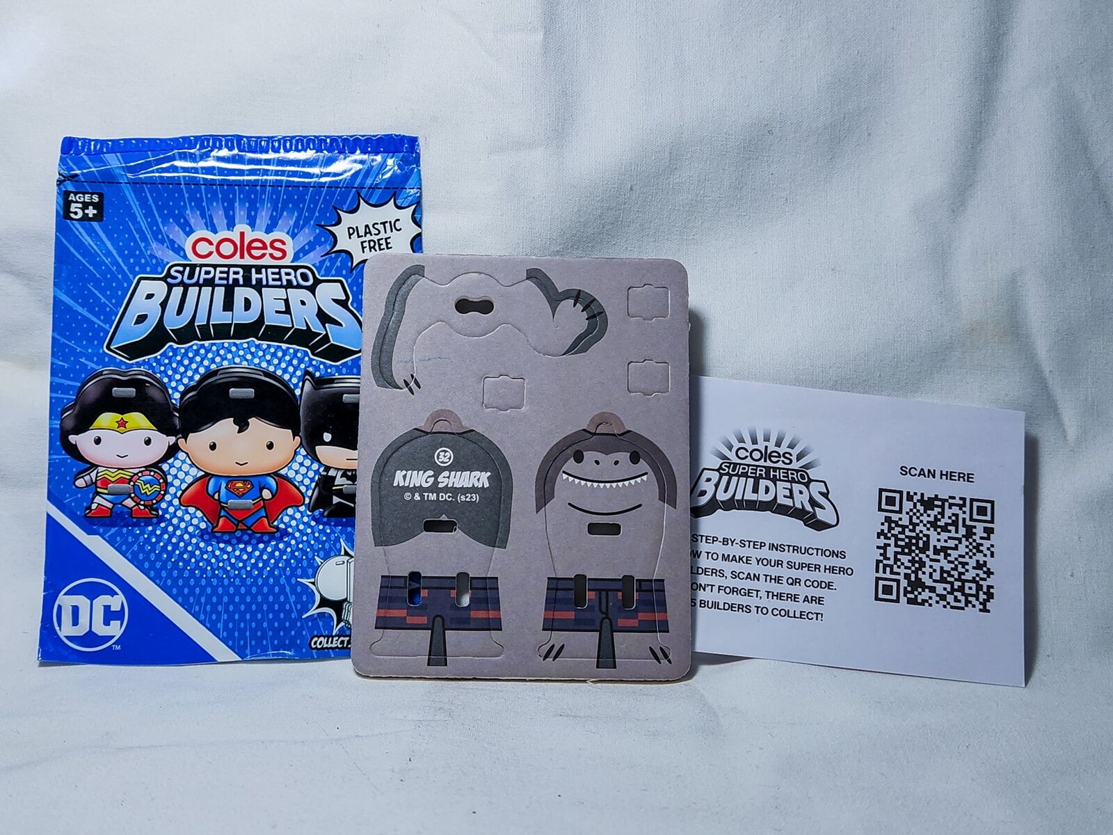 Coles DC Super Hero Builders Collectible Minifigure Card: KING SHARK