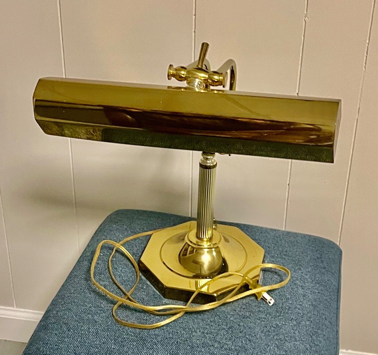Vintage Adjustable Portable Desk Bankers Piano Light Lamp