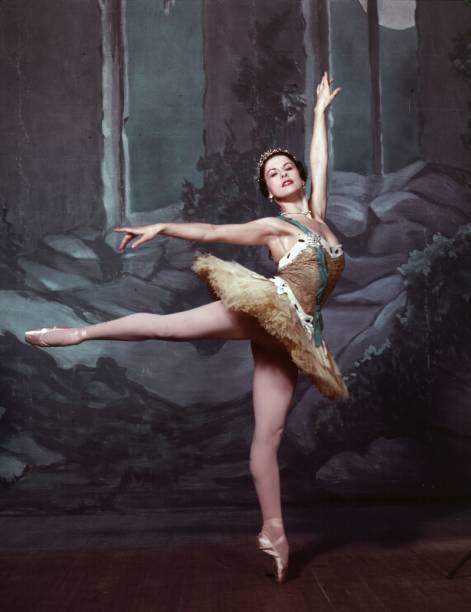 Russian Ballet Dancer & Ballerina Violetta Elvin 1940s 9 Old Photo