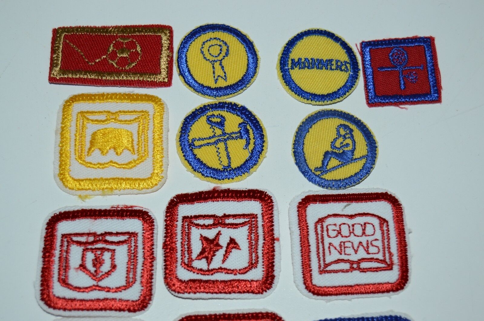 WOW Vintage Child\'s Award Patches Lot Star Reading Sports Cub Scouts?