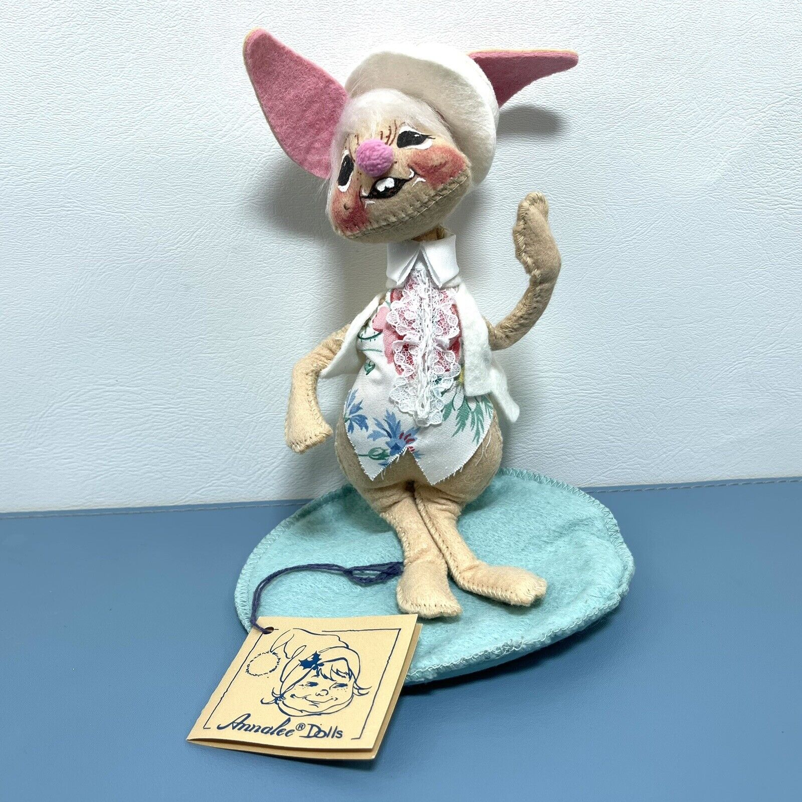 Annalee Figure Bunny Rabbit Easter 1989 Figurine Plush 7.5\