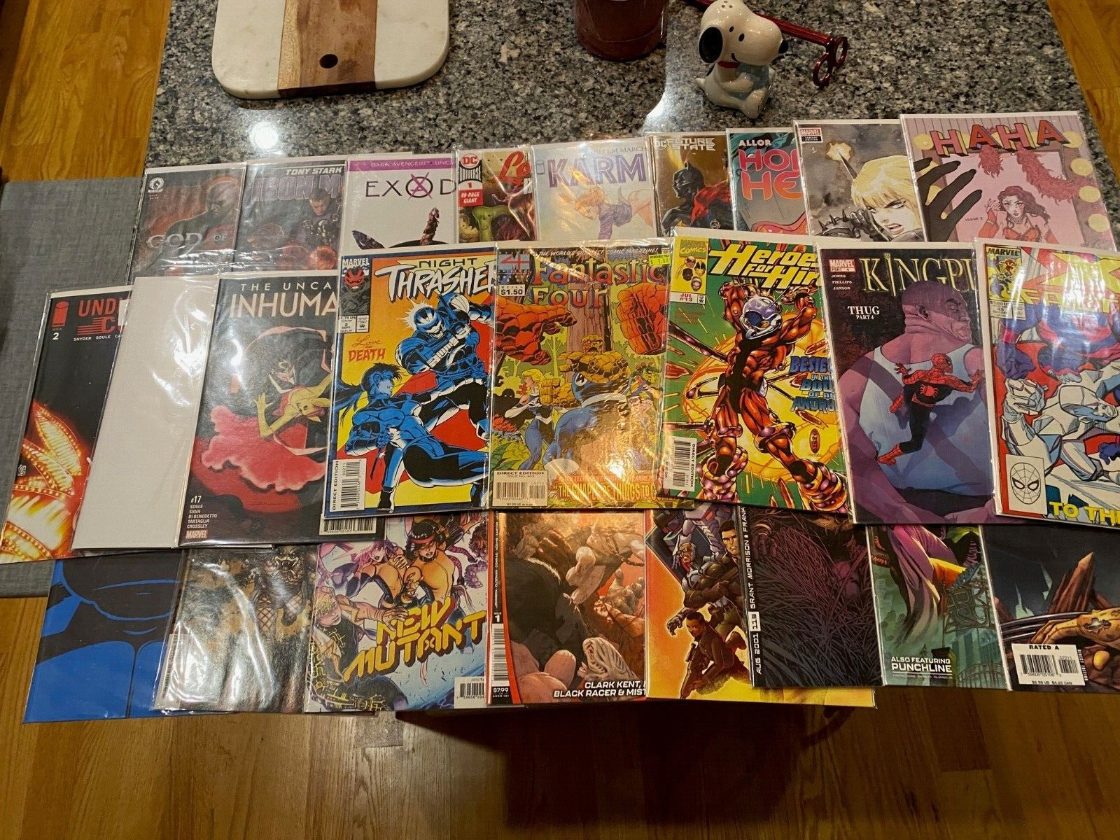 MYSTERY COMIC BOOK BOX - 25 COMICS - Marvel, DC, Indie