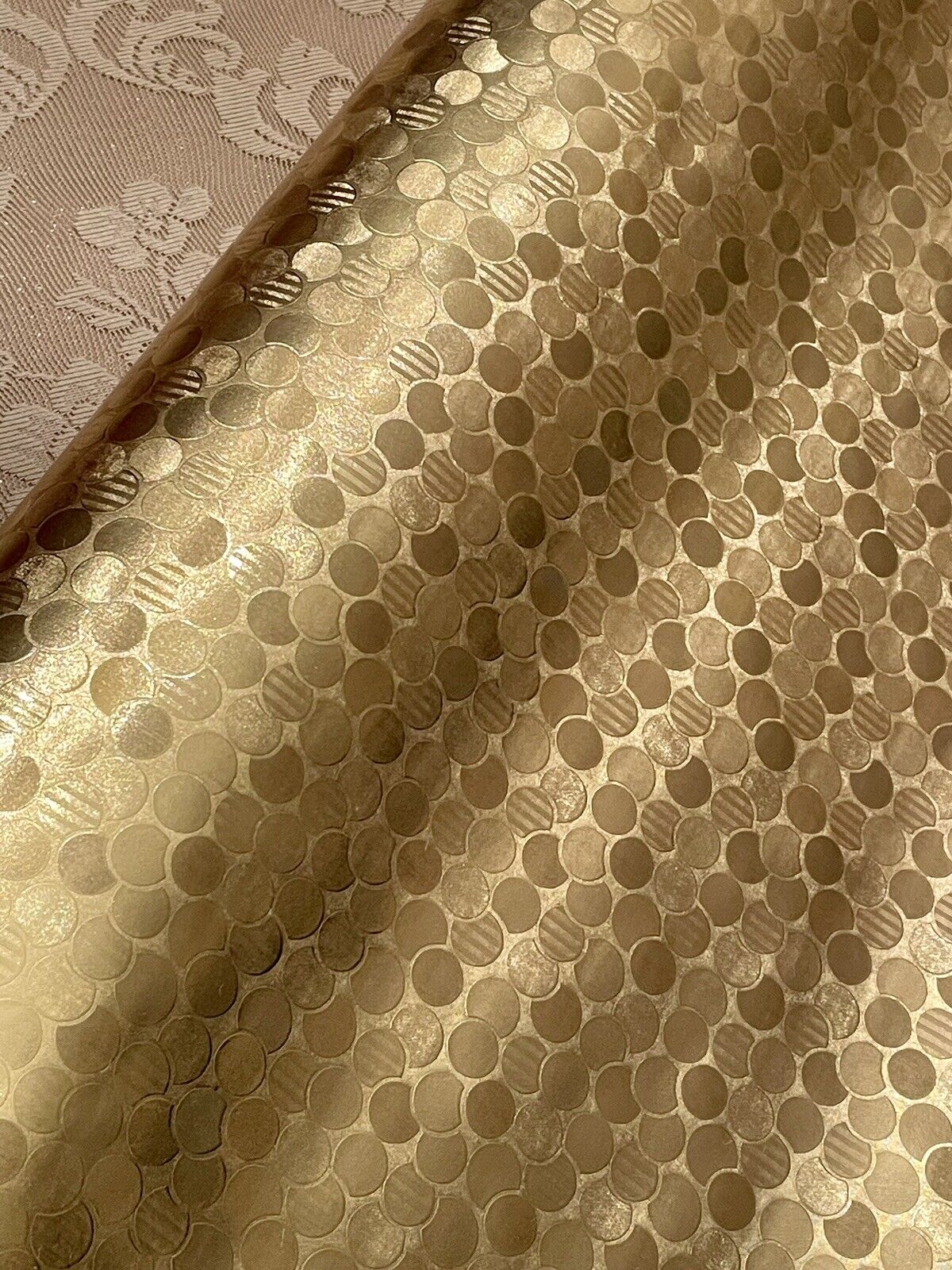 VTG CHRISTMAS GOLD CIRCLES TEXTURED FOIL WRAPPING PAPER GIFT WRAP 1960