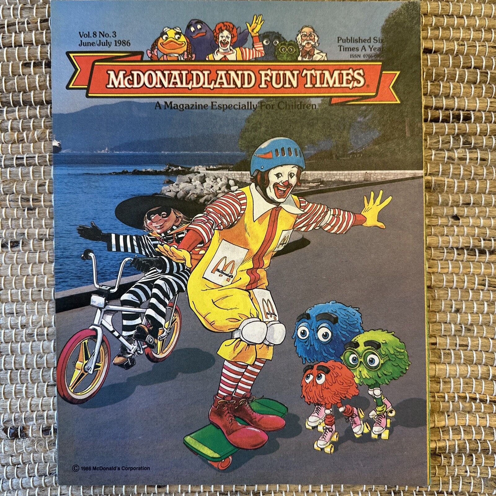 8 Vintage Rare  McDonald\'s McDonaldland Fun Times Magazine