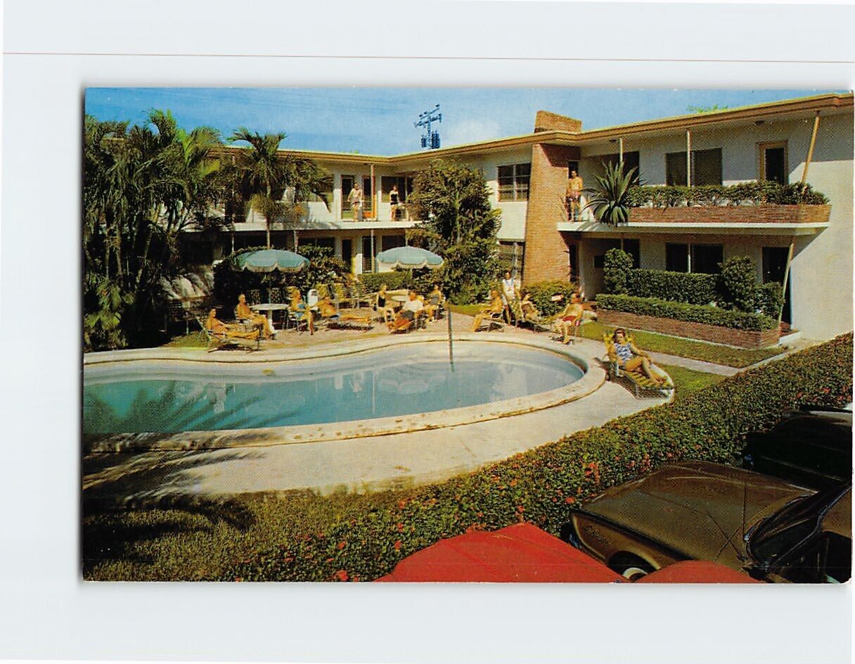 Postcard Pool View The Worthington Fort Lauderdale Florida USA