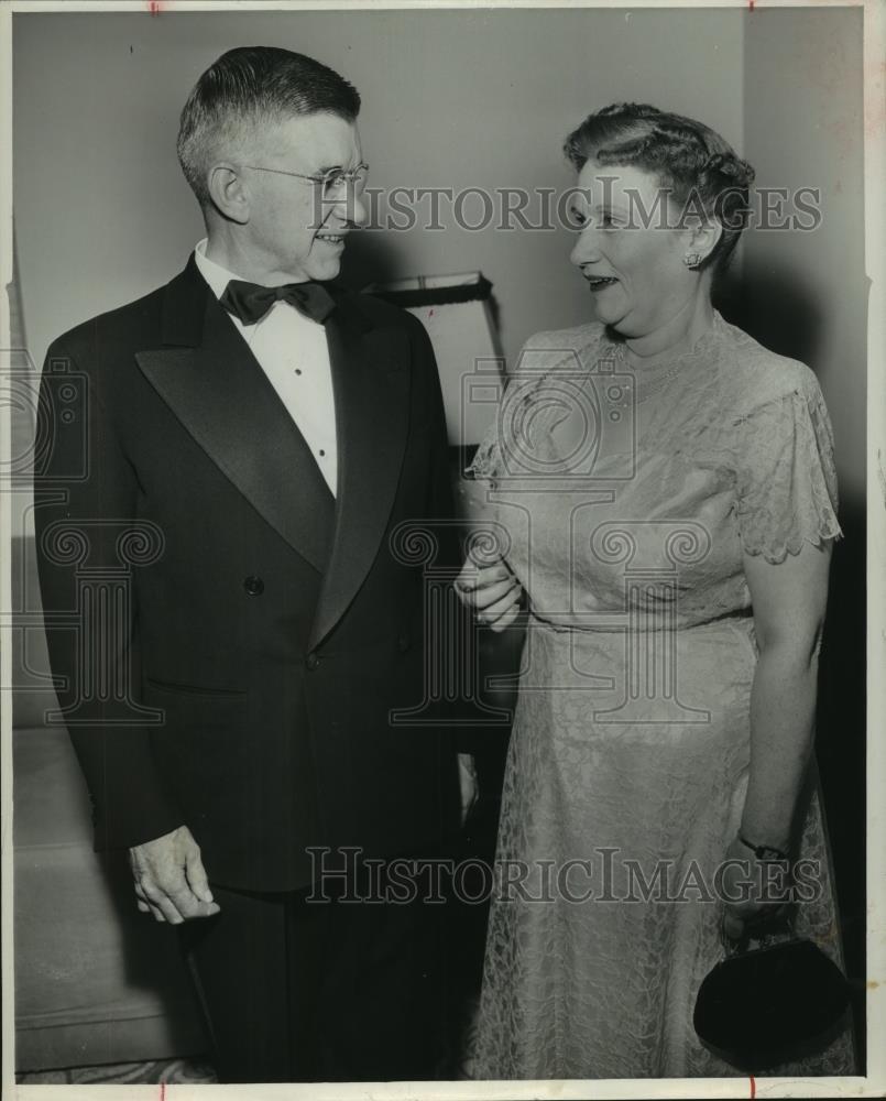 1952 Press Photo Couple at Governor\'s Conference event in Houston - hca44713
