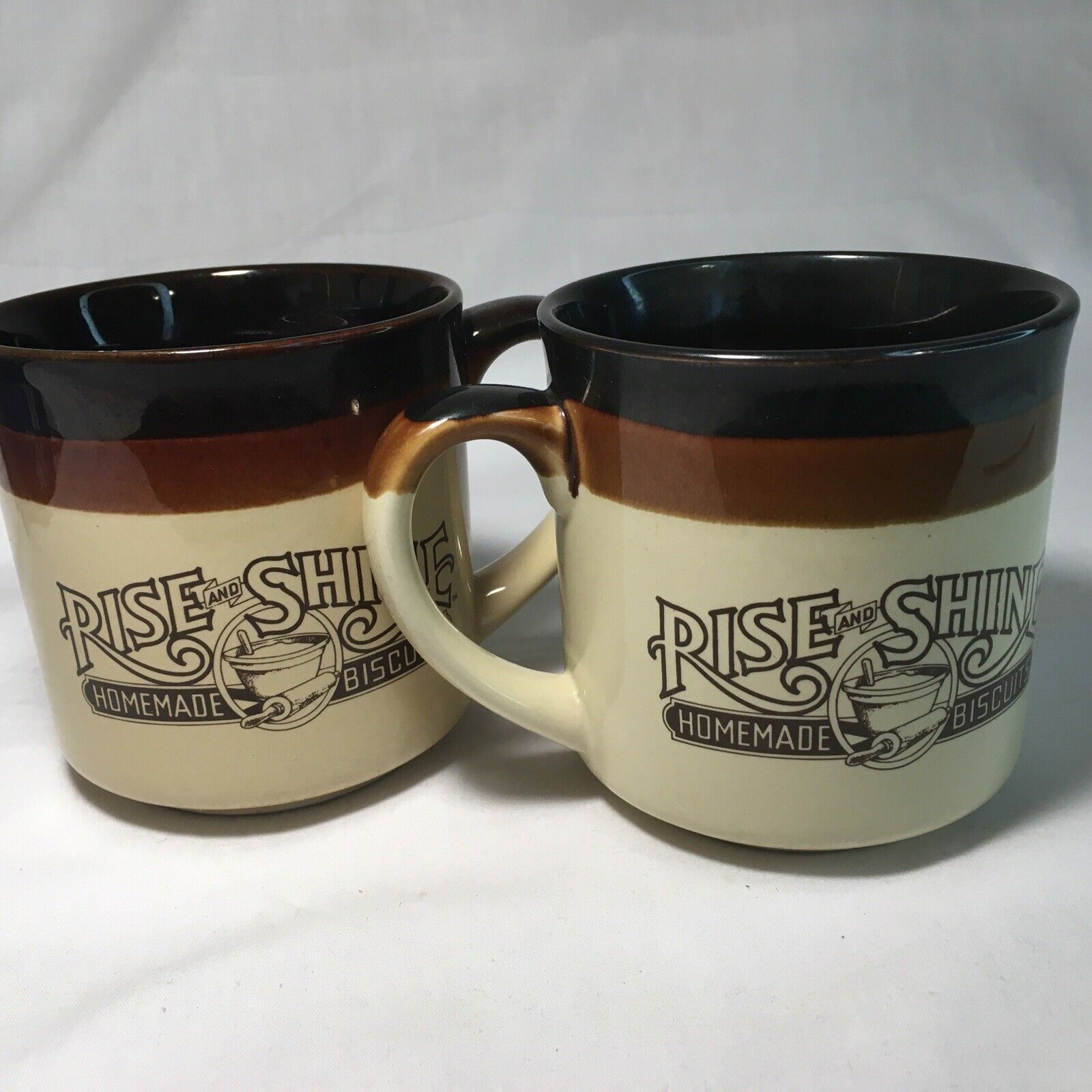 2 Vintage Hardee’s Rise and Shine Homemade Biscuits Mug 11 oz, 3.5” Tall  1986