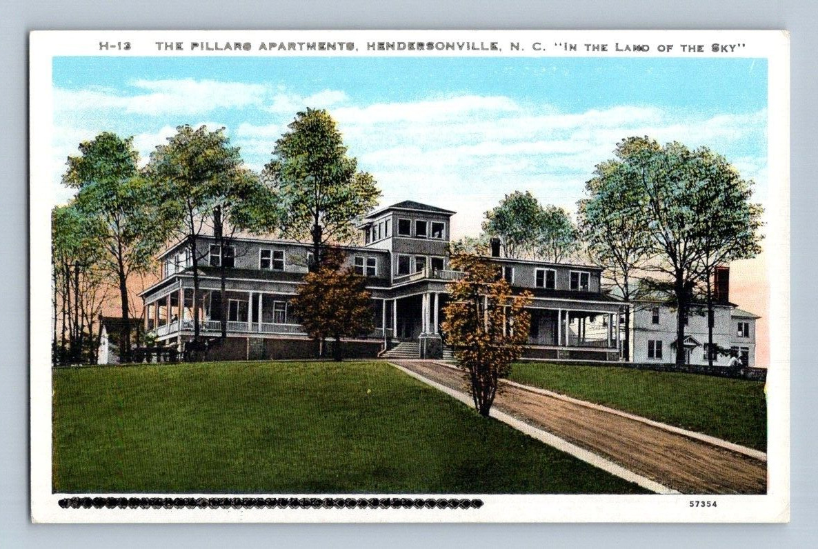 1930'S. HENDERSONVILLE, NC. PILLARS APARTMENTS. POSTCARD ST2