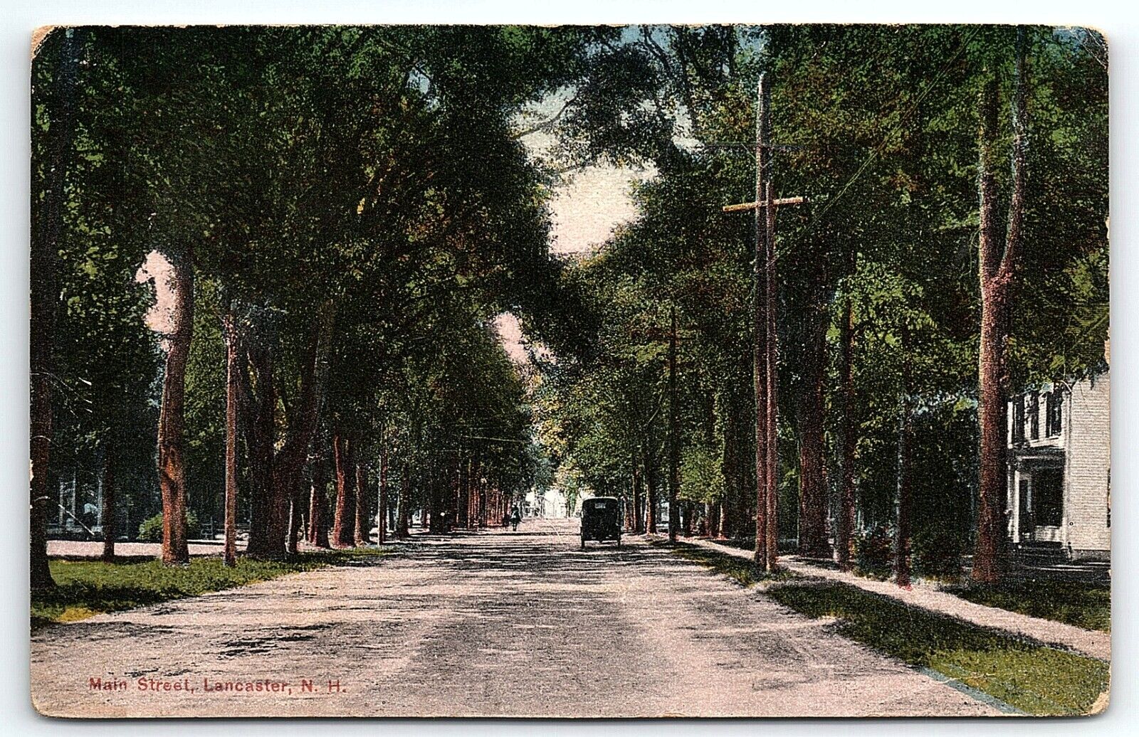 1921 LANCASTER NEW HAMPSHIRE MAIN STREET TREE LINED HOMES POSTCARD P3423