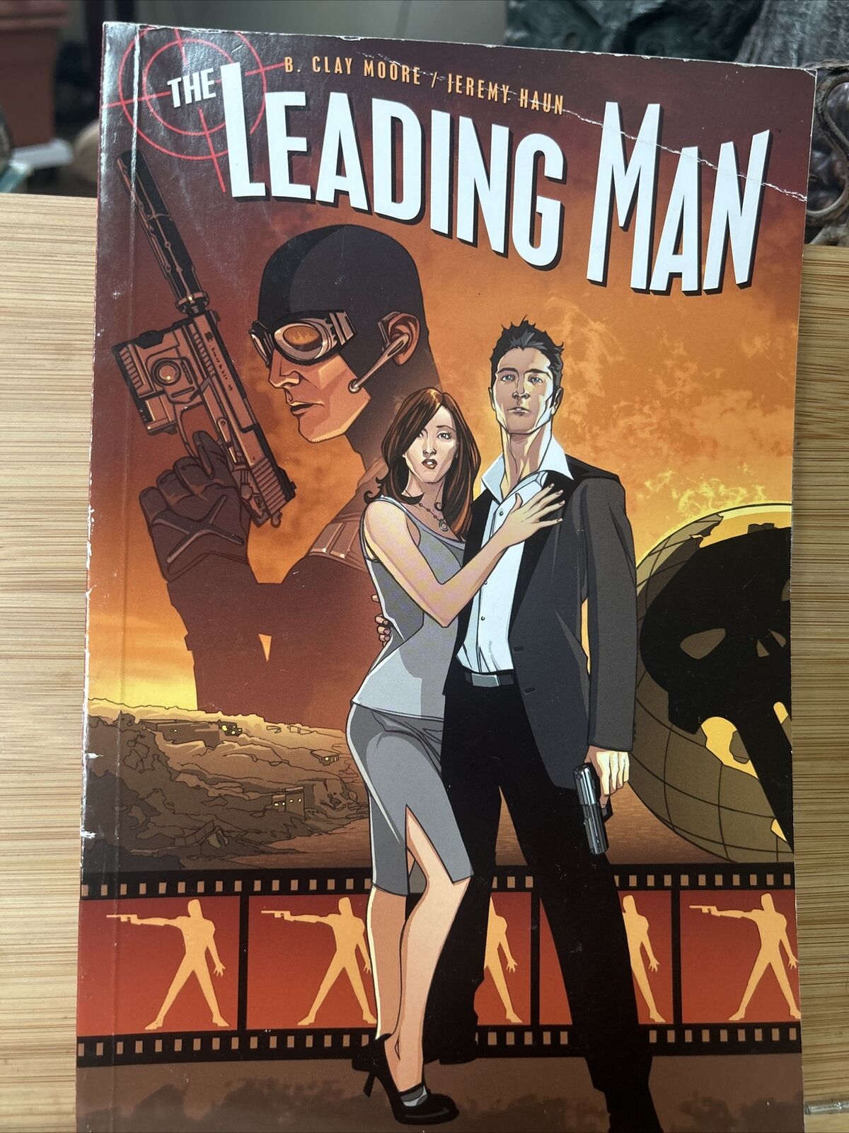 The Leading Man Volume 1 by James Lucas Jones; B. Clay Moore Kk