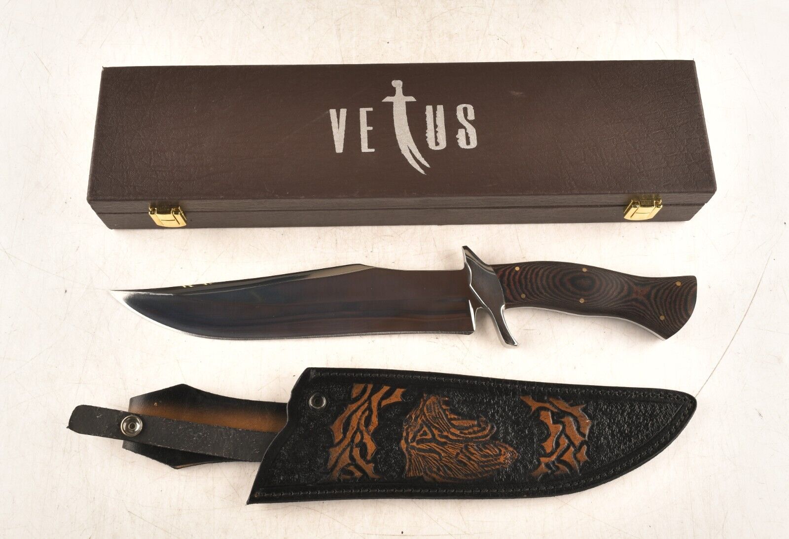 *Vetus Tiger Bowie Knife Stainless Steel with Engraved Sheath and Gift Box