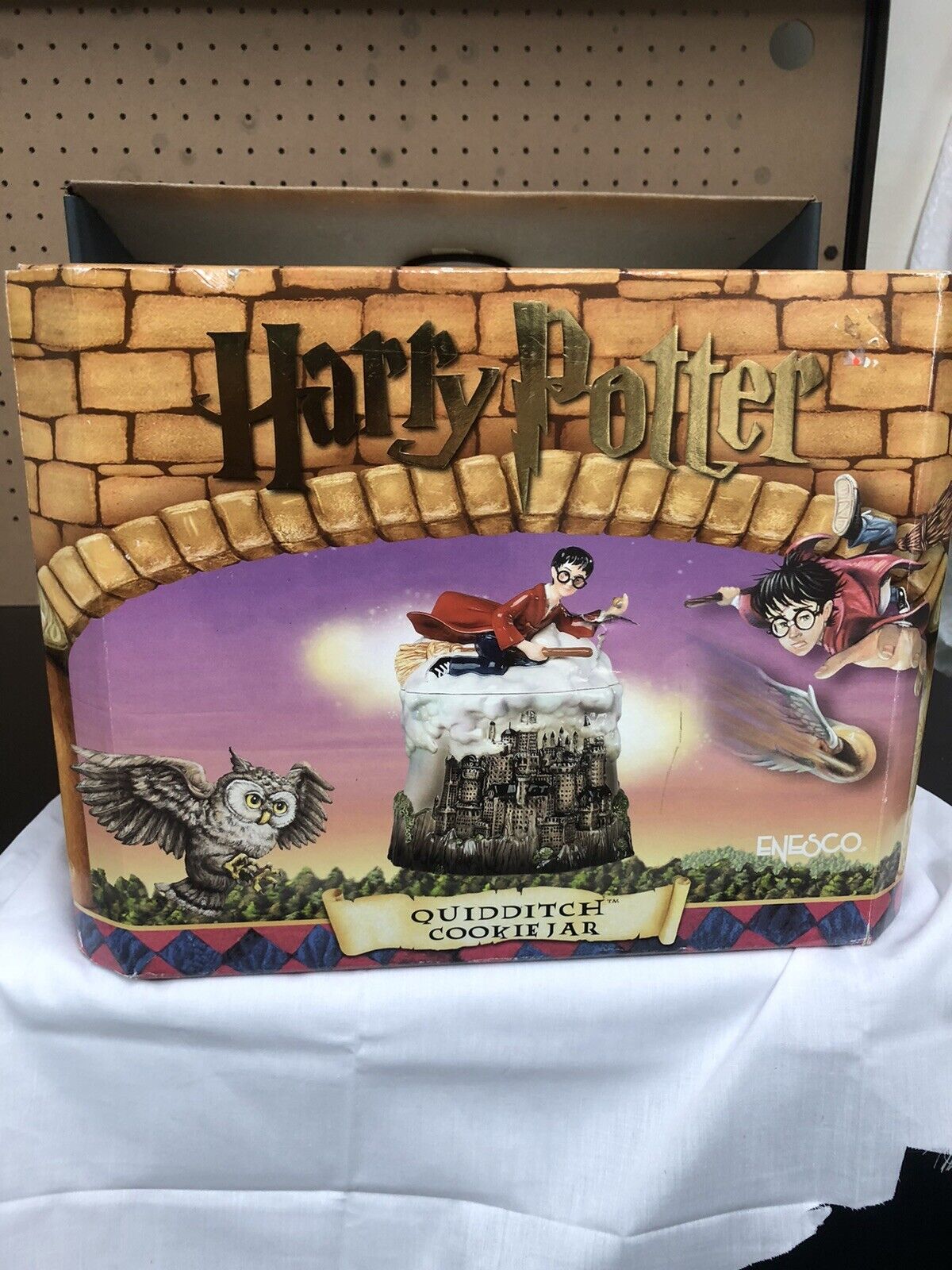 NEW Quidditch ceramic cookie jar 2000 Enesco Harry Potter Hogwarts GREAT SHAPE