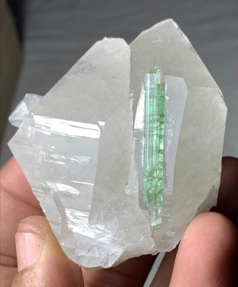 565 Carats beautiful  Tourmaline with Quartz Specimen From Afghanistan