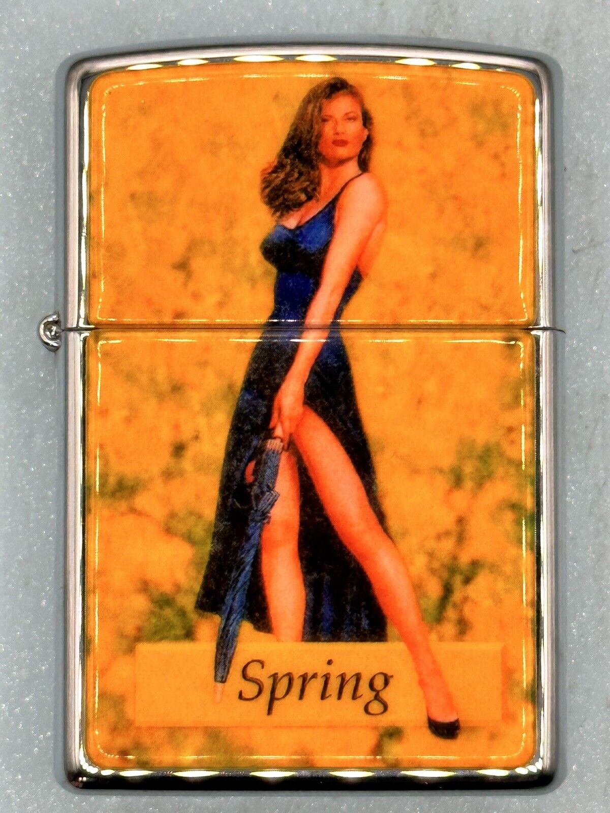 Vintage 1996 Spring Pinup Girl Four Seasons High Polish Chrome Zippo Lighter NEW