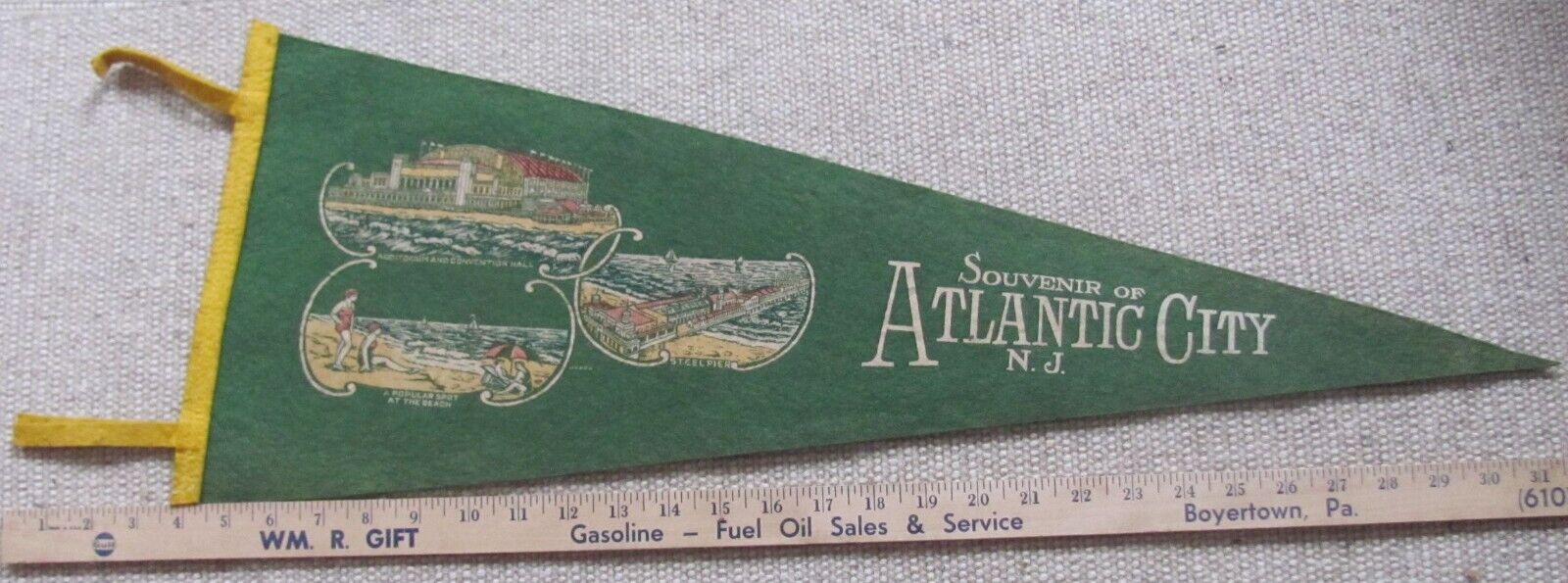 1940s Atlantic City NJ Green Souvenir Felt Pennant 27.5”