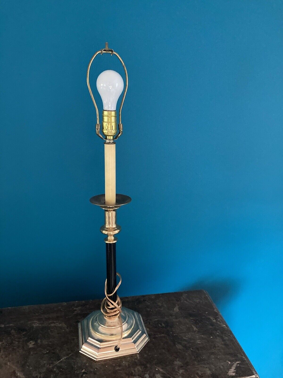 Gold Metal Table Lamp  30\
