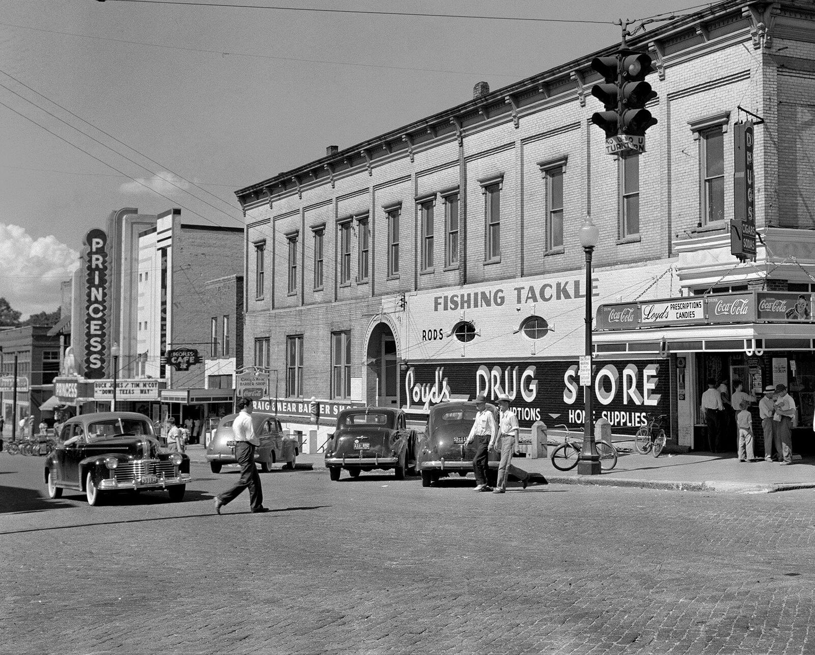 1942 DECATUR Alabama Street Scene 8.5x11 Photo