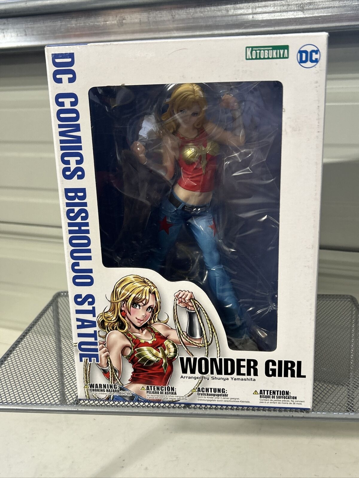 KOTOBUKIYA DC Comics Wonder Girl Bishoujo Statue 1:7 Scale FIGURE NEW