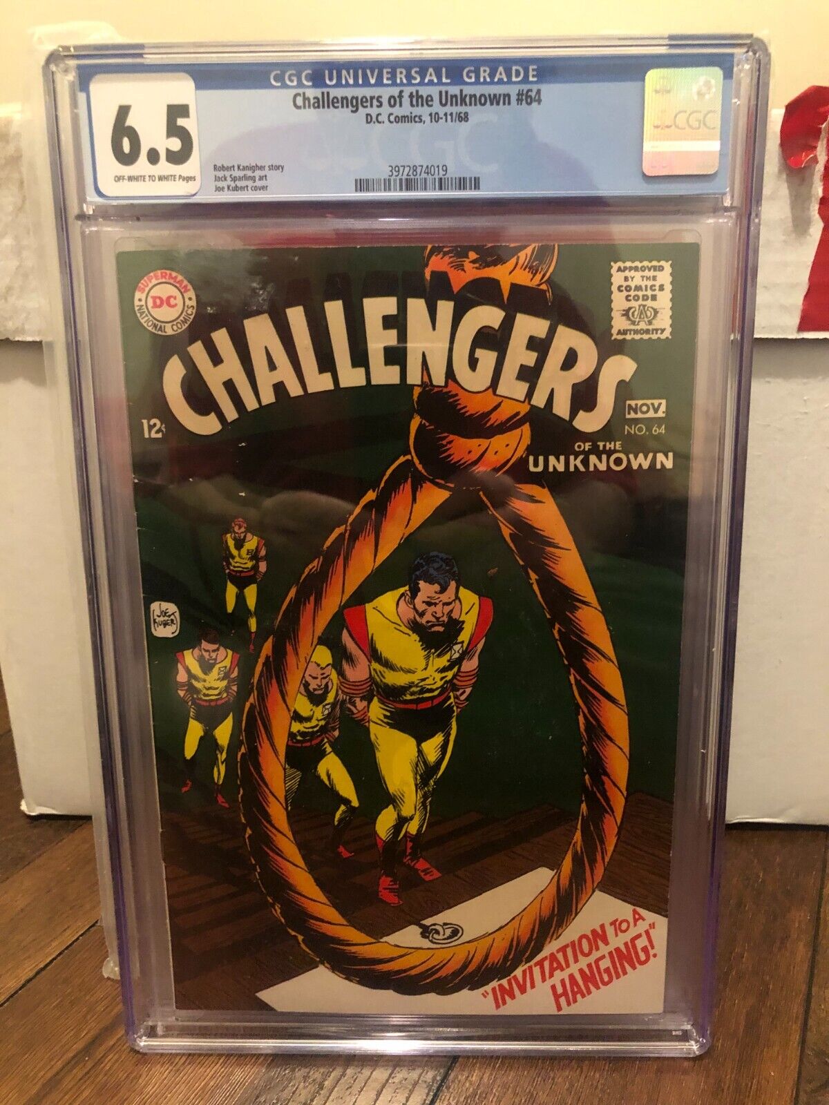 #64   CHALLENGERS  OF  THE  UNKNOWN  GRADED  CGC  6.5     YES  WE  COMBINE