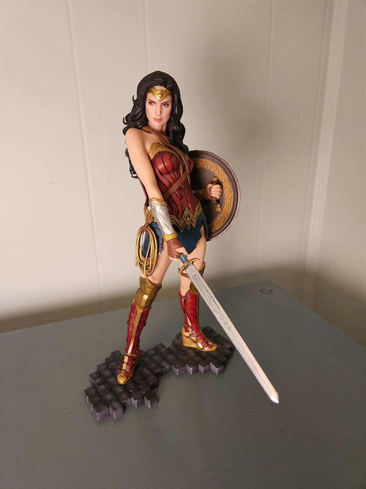 Wonder Woman - Kotobukiya Artfx 1:6 scale, PVC statue - Preowned / Mint with Box